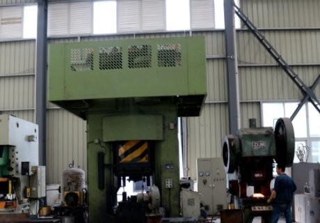 Sichuan Qingjiang Machinery Co., Ltd. خط إنتاج المصنع